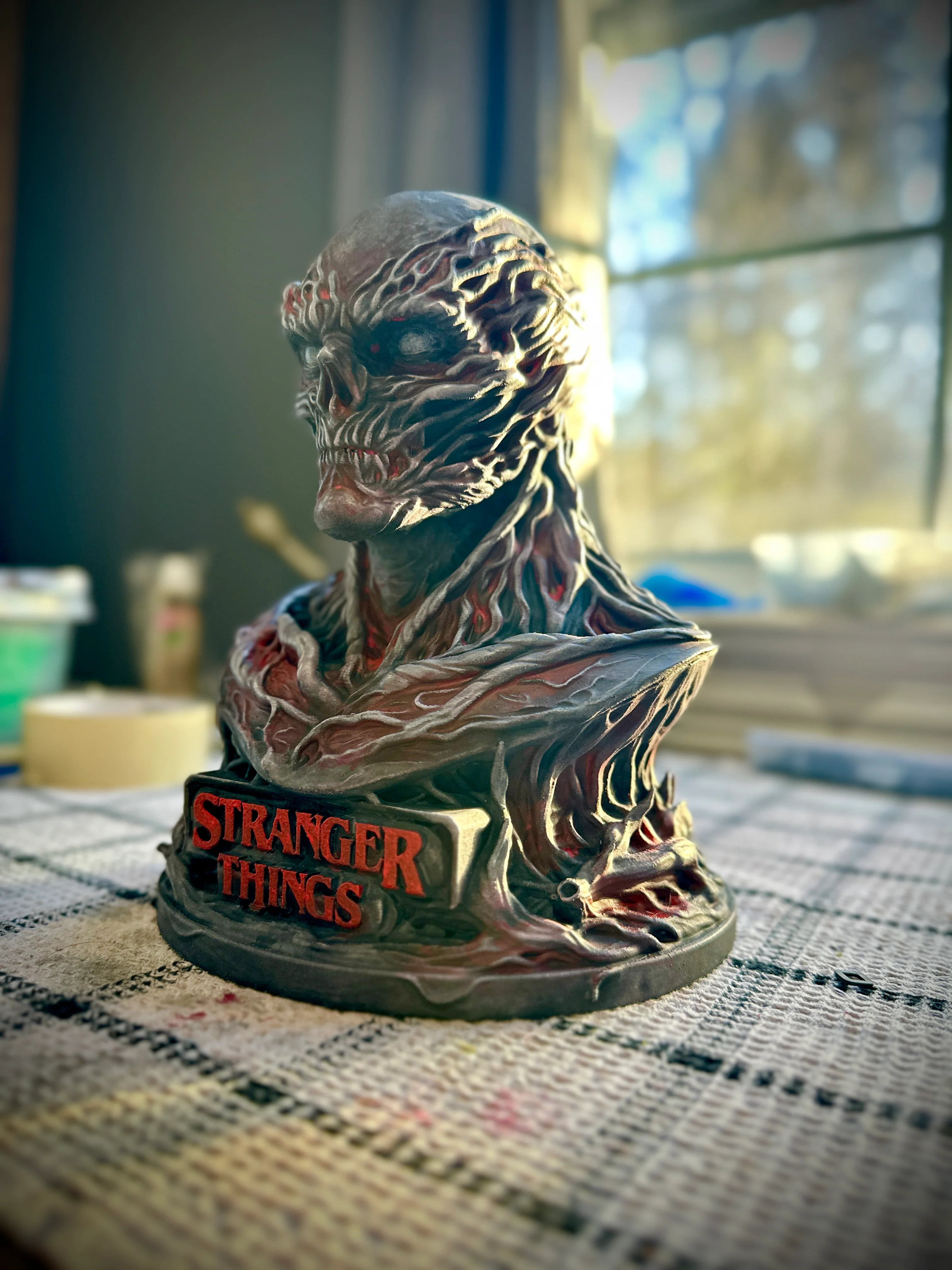 From PLA to Nightmare Fuel: Painting a Vecna Bust (Stranger Things) detail image