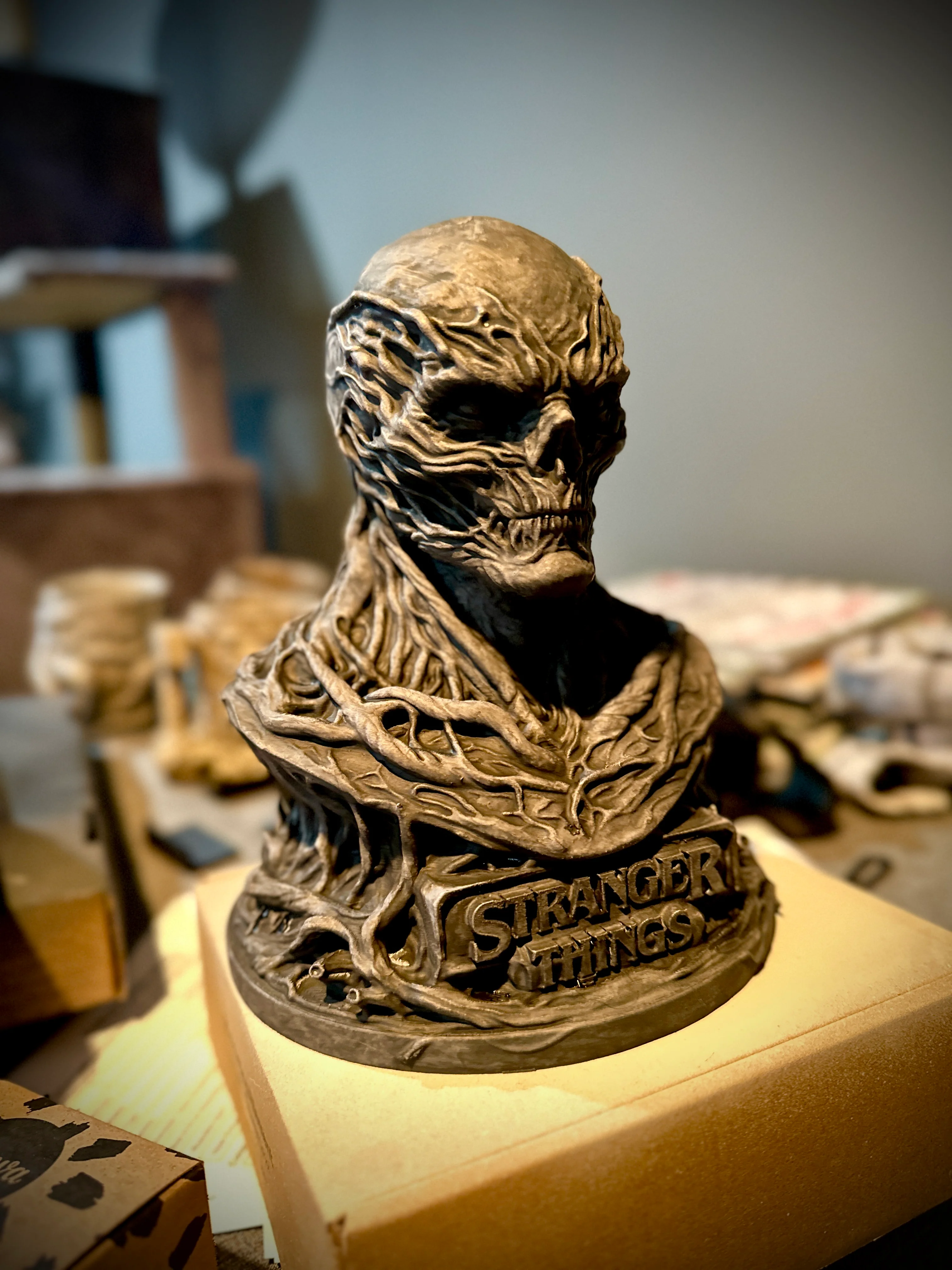 From PLA to Nightmare Fuel: Painting a Vecna Bust (Stranger Things) detail image