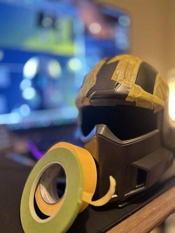 Helldivers 2 Inspired Helmet WIP: Adding the Yellow Stripe Details
