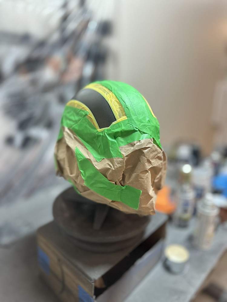 Helldivers 2 Inspired Helmet WIP: Adding the Yellow Stripe Details detail image