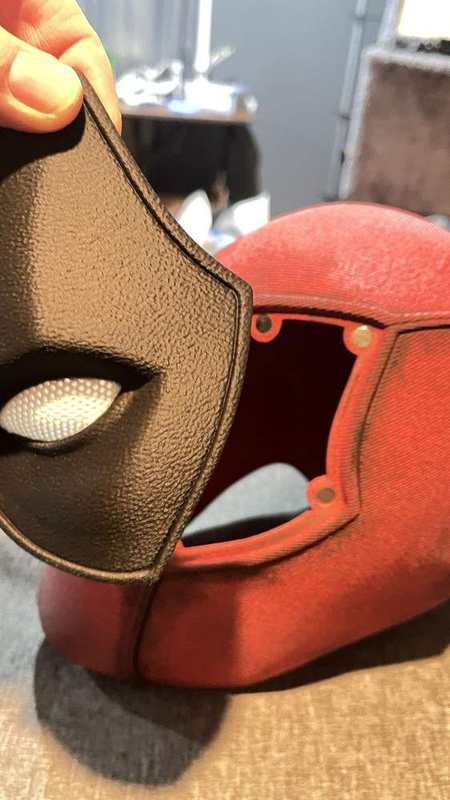 Deadpool Inspired Mercenary Mask (Display Prop) detail image