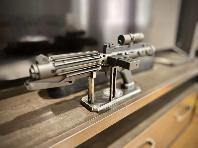 Star Wars E-11 Blaster - Clean RoTJ Version (Display Prop)