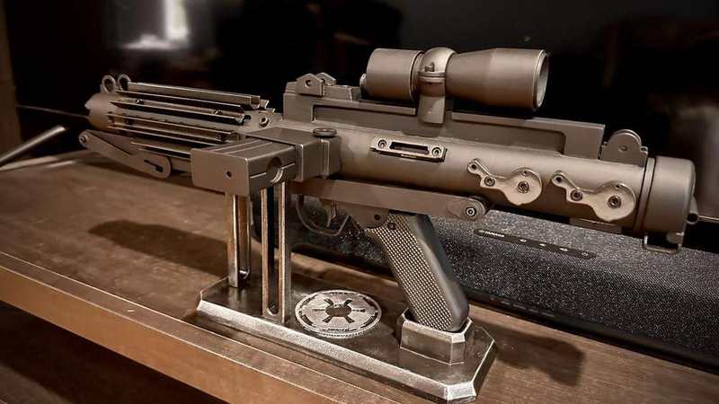 Star Wars E-11 Blaster - Clean RoTJ Version (Display Prop) detail image