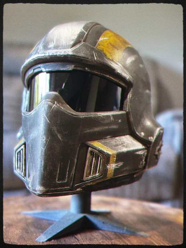 Helldivers 2 Helmet Update: Yellow Stripes Done and Silver Vents Sprayed